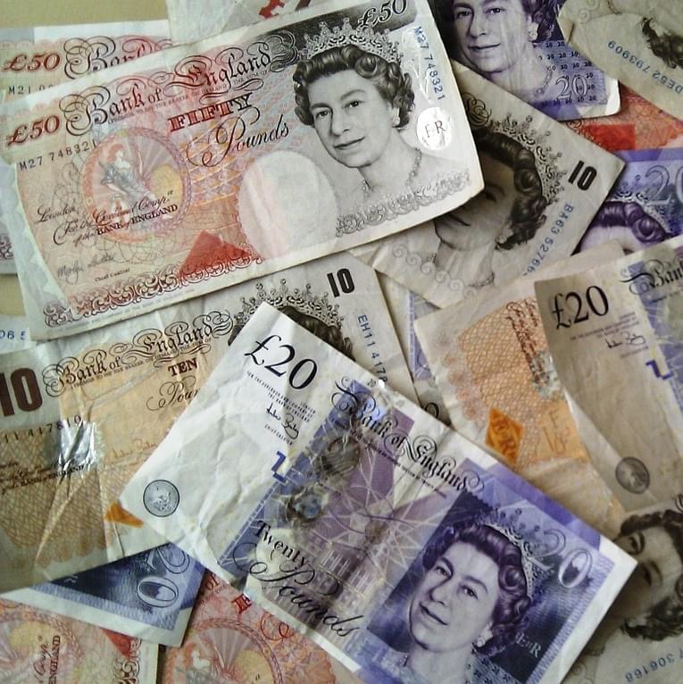 money-351078_1280